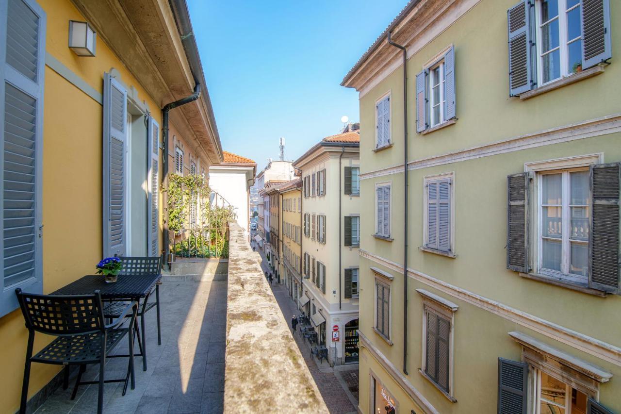 Downtown * Como